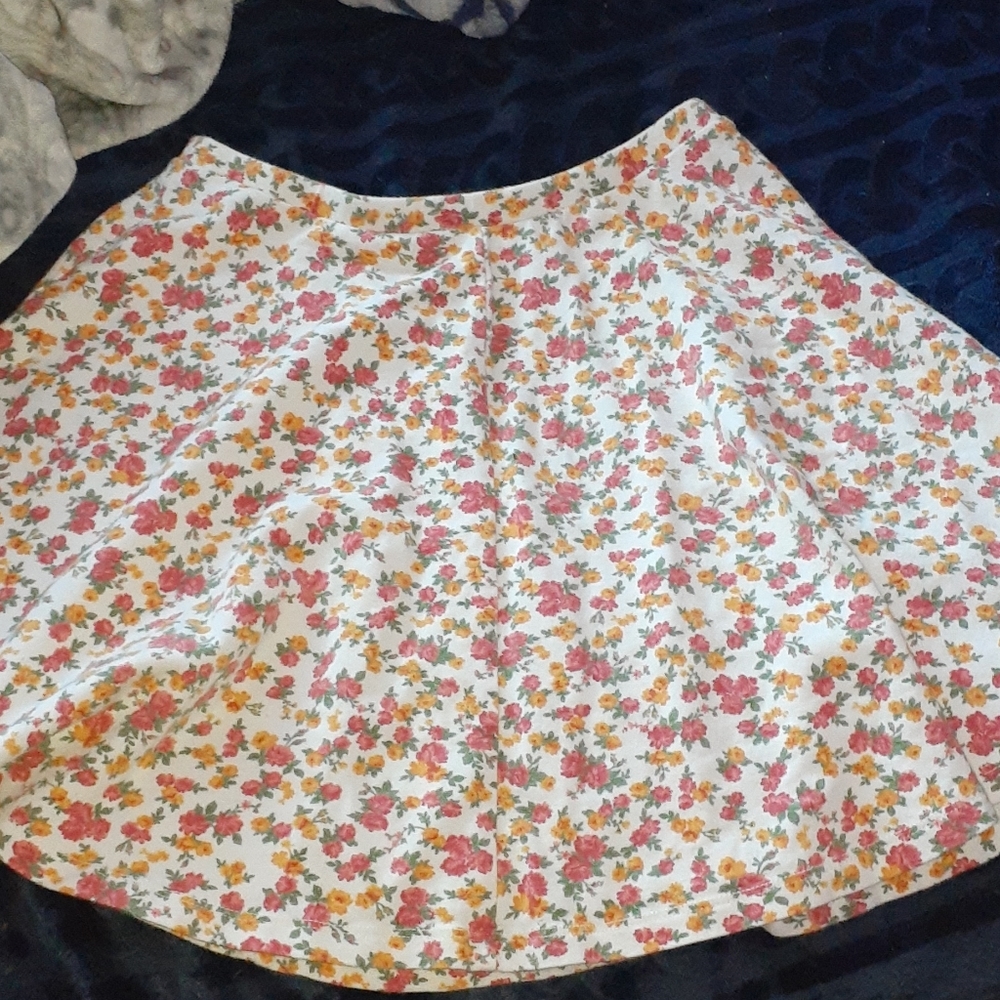 LA HEARTS Flower Skirt